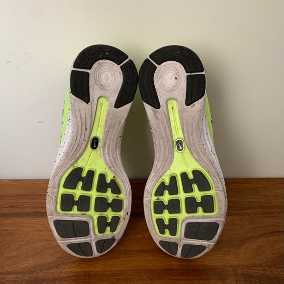 Nike Flyknit One Neon Yellow Sneakers 7.5 - Picture 8 of 9